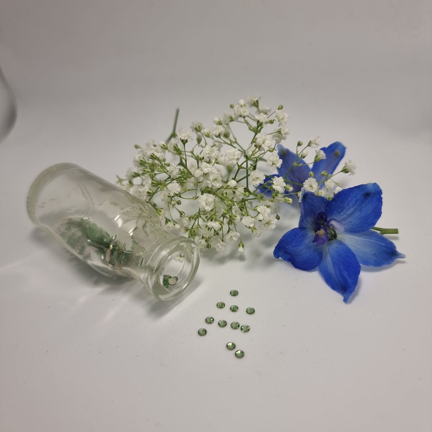 Peridot Crystal Tooth Gem