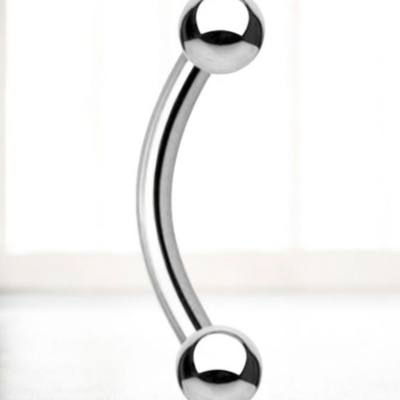 Classic Ball Titanium Curved Barbell.