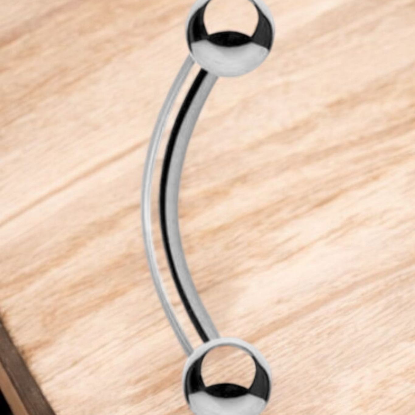 Classic Ball Titanium Curved Barbell.