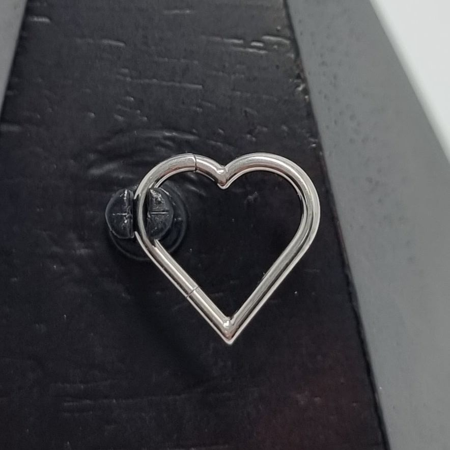 Classic Heart Solid Titanium Hinge
