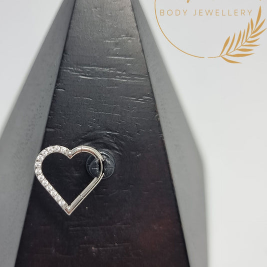 Crystal Pavè Heart Hinged Ring 10mm (Right Ear)