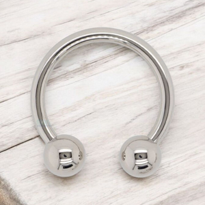 Classic Ball Titanium Circular Barbell.
