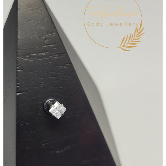 Diamond Cut Clear Cubic Zirconia Claw Set